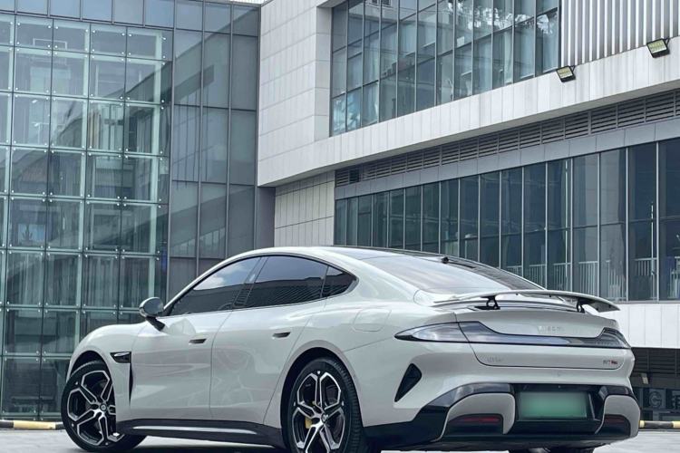 Used Xiaomi Auto SU7 2024 Four-Wheel Drive Ultra-Long Range Advanced Intelligent Driving Max Edition Exterior 3