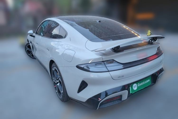 Used Xiaomi Auto SU7 2024 Rear-Drive Long-Range Intelligent Driving Version Exterior 3