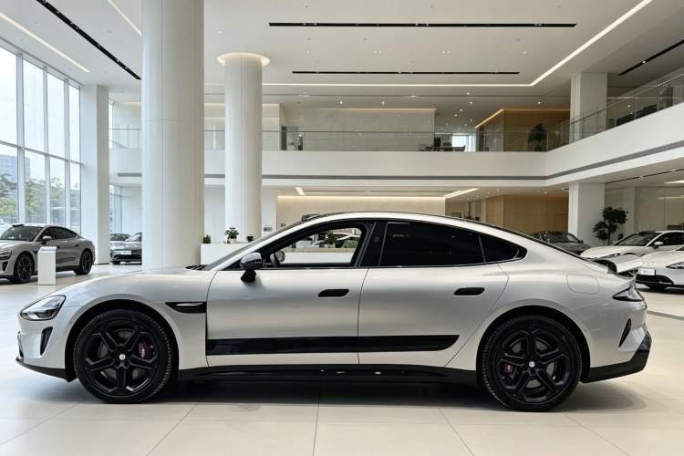 Used Xiaomi Auto SU7 2024 Four-Wheel Drive Ultra-Long Range Advanced Intelligent Driving Max Edition Exterior 3