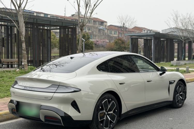 Used Xiaomi Auto SU7 2024 Rear-Drive Ultra-Long Range Advanced Pro-Level Intelligent Driving Version Exterior 3