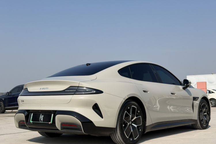 Used Xiaomi Auto SU7 2024 Rear-Drive Long-Range Intelligent Driving Version Exterior 4