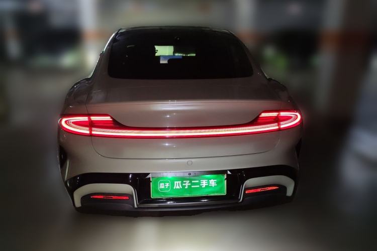Used Xiaomi Auto SU7 2024 Rear-Drive Long-Range Intelligent Driving Version Exterior 4