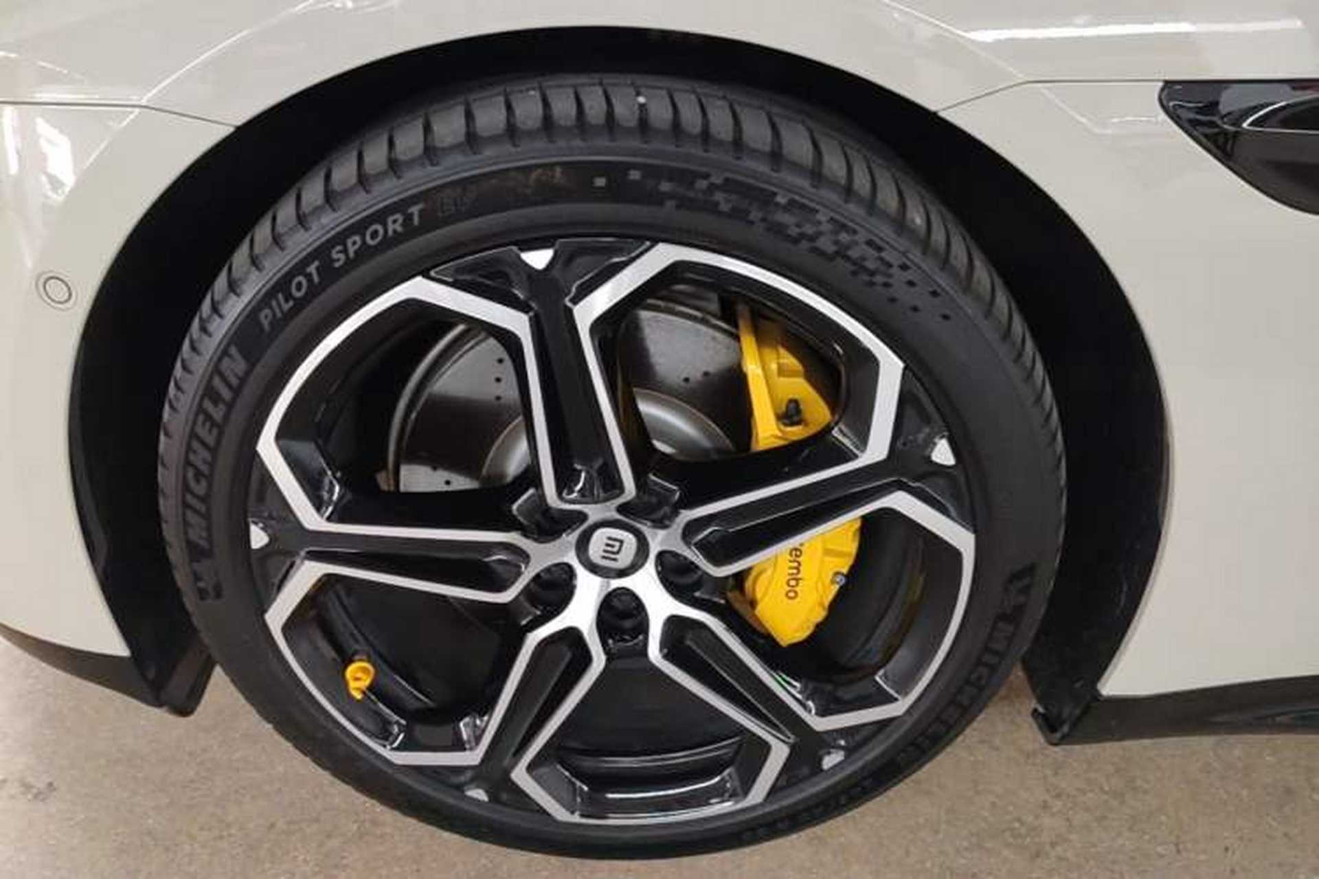 Used Xiaomi Auto SU7 2024 Four-Wheel Drive Ultra-Long Range Advanced Intelligent Driving Max Edition Exterior 4