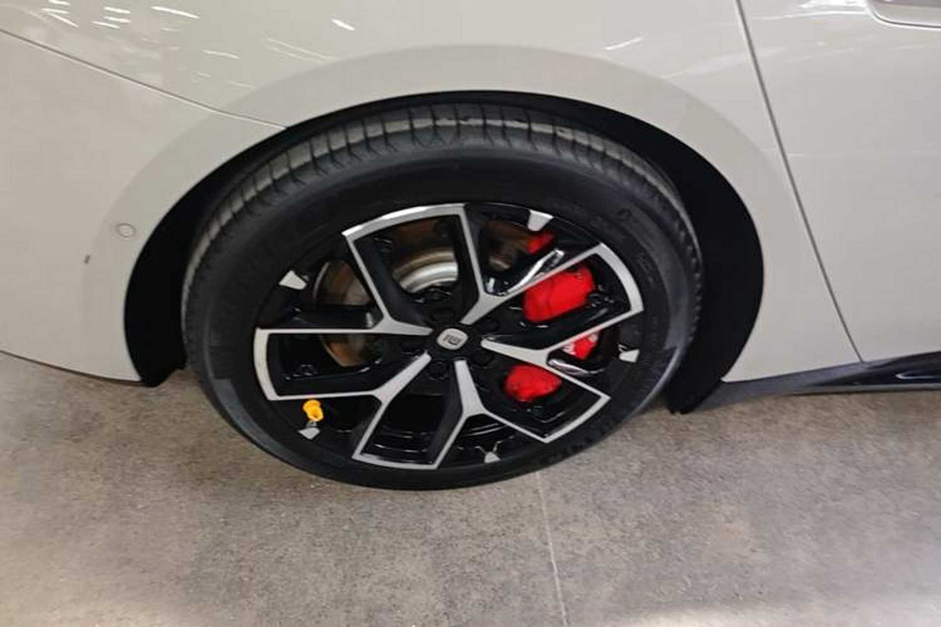 Used Xiaomi Auto SU7 2024 Rear-Drive Long-Range Intelligent Driving Version Exterior 5