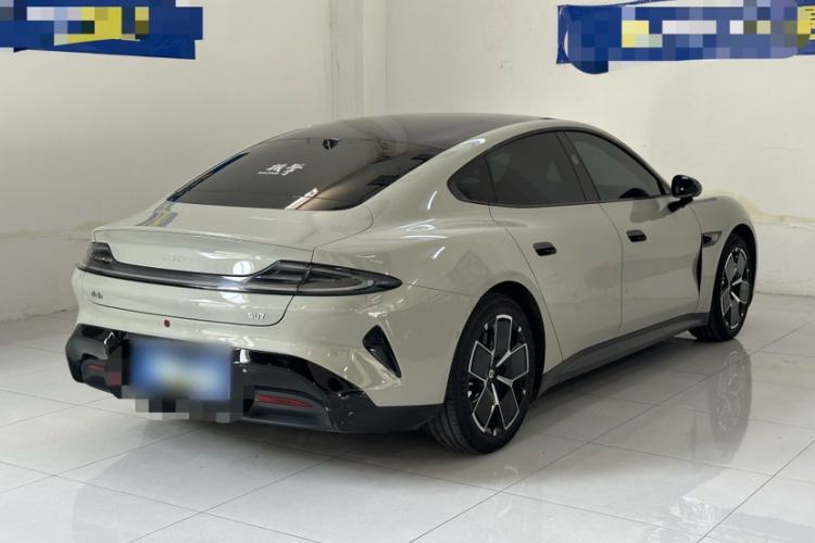 Used Xiaomi Auto SU7 2024 Rear-Drive Long-Range Intelligent Driving Version Exterior 5