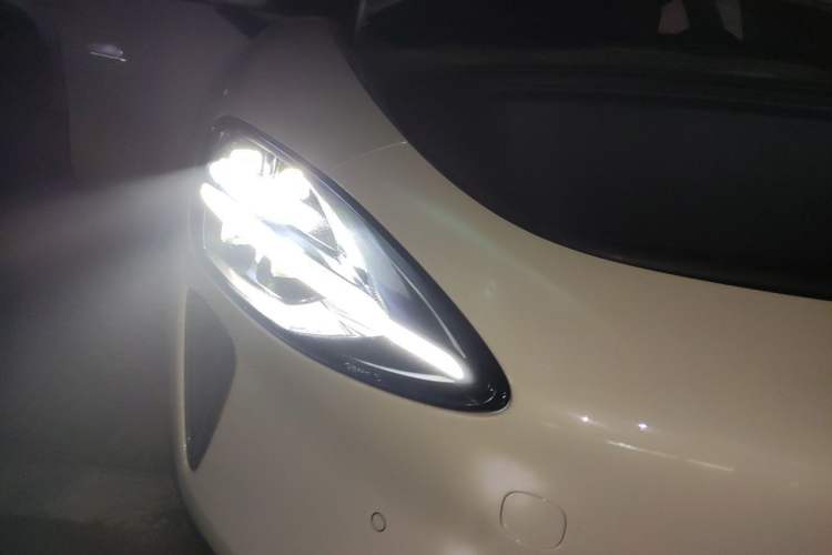 Used Xiaomi Auto SU7 2024 Rear-Drive Long-Range Intelligent Driving Version Exterior 6