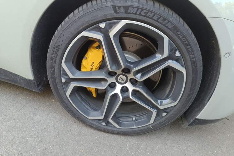 Used Xiaomi Auto SU7 2024 Four-Wheel Drive Ultra-Long Range Advanced Intelligent Driving Max Edition Exterior 7