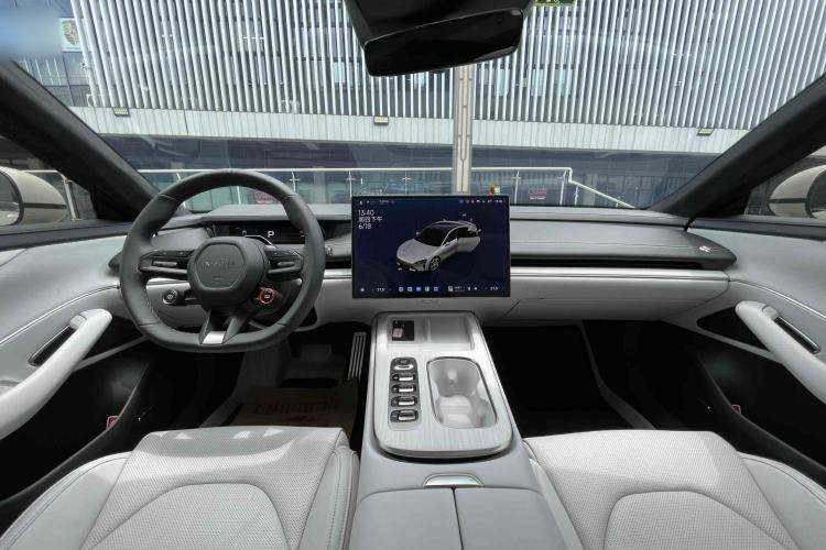 Used Xiaomi Auto SU7 2024 Four-Wheel Drive Ultra-Long Range Advanced Intelligent Driving Max Edition Exterior 9