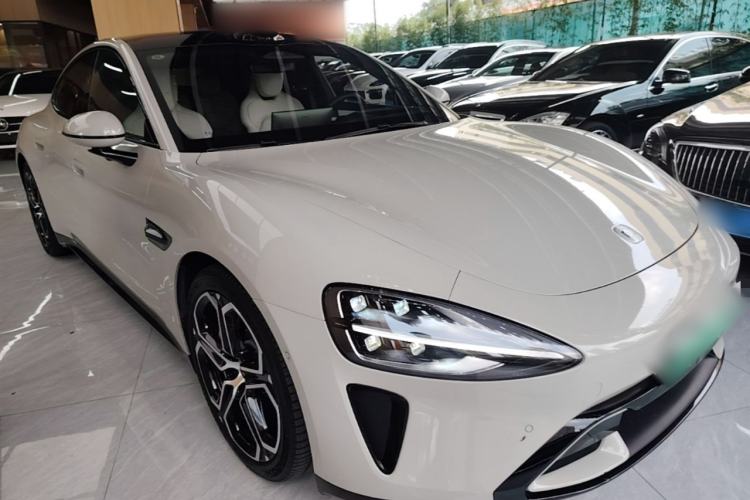 Used Xiaomi Auto SU7 2024 Four-Wheel Drive Ultra-Long Range Advanced Intelligent Driving Max Edition Front Right 45 Deg