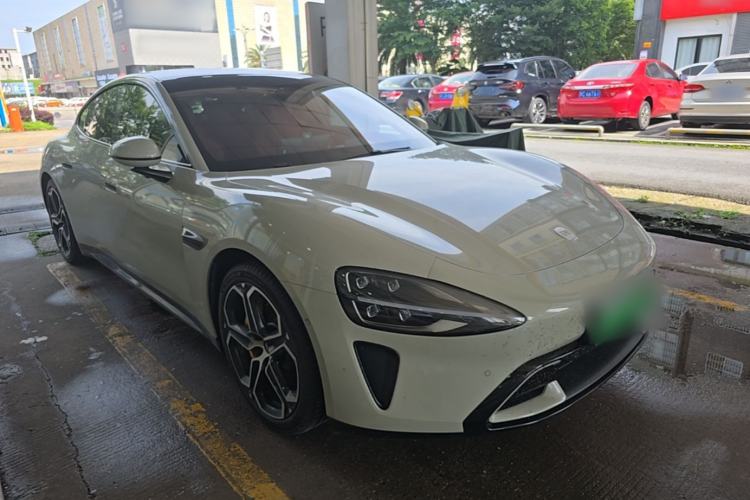 Used Xiaomi Auto SU7 2024 Rear-Drive Long-Range Intelligent Driving Version Front Right 45 Deg