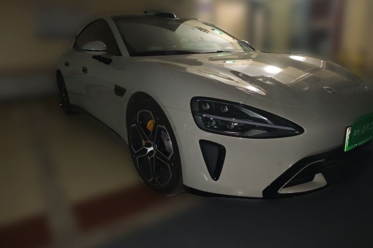 Used Xiaomi Auto SU7 2024 Four-Wheel Drive Ultra-Long Range Advanced Intelligent Driving Max Edition Front Right 45 Deg