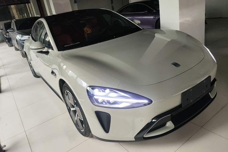 Used Xiaomi Auto SU7 2024 Rear-Drive Ultra-Long Range Advanced Pro-Level Intelligent Driving Version Front Right 45 Deg