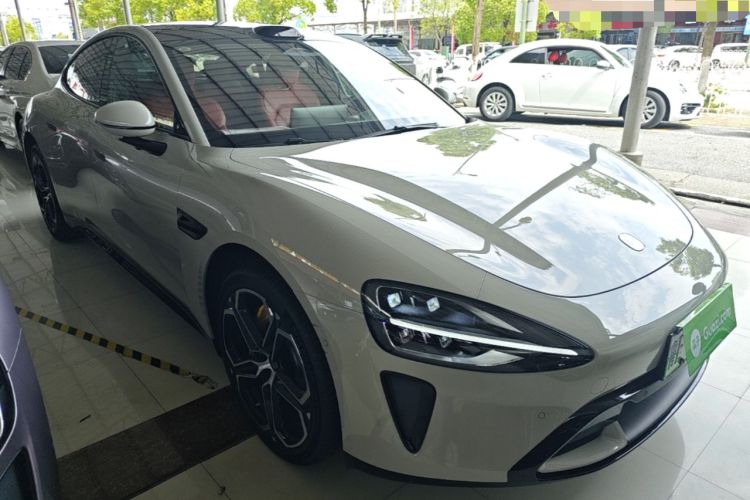 Used Xiaomi Auto SU7 2024 Four-Wheel Drive Ultra-Long Range Advanced Intelligent Driving Max Edition Front Right 45 Deg