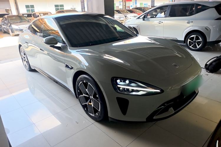 Used Xiaomi Auto SU7 2024 Rear-Drive Long-Range Intelligent Driving Version Front Right 45 Deg