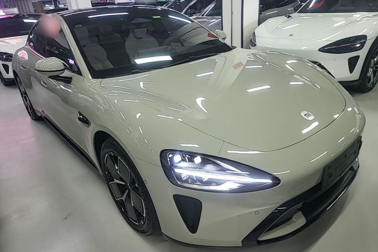 Used Xiaomi Auto SU7 2024 Rear-Drive Long-Range Intelligent Driving Version Front Right 45 Deg