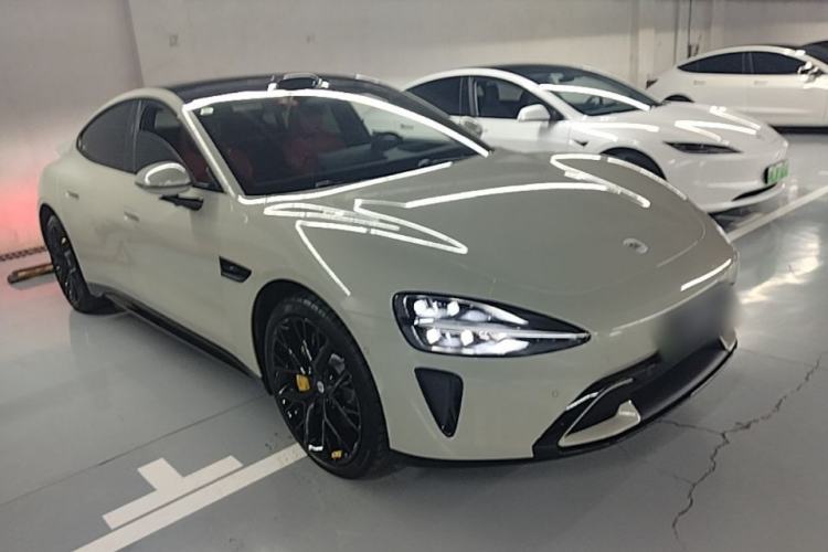 Used Xiaomi Auto SU7 2024 Four-Wheel Drive Ultra-Long Range Advanced Intelligent Driving Max Edition Front Right 45 Deg