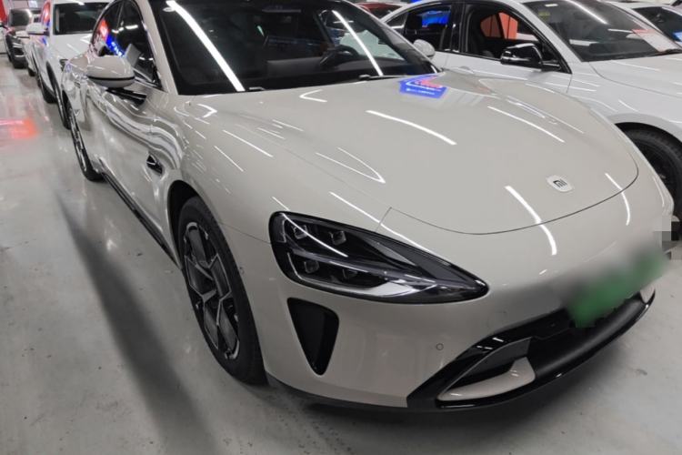 Used Xiaomi Auto SU7 2024 Rear-Drive Ultra-Long Range Advanced Pro-Level Intelligent Driving Version Front Right 45 Deg