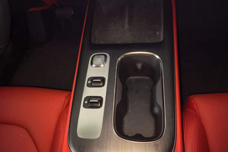 Used Xiaomi Auto SU7 2024 Rear-Drive Long-Range Intelligent Driving Version Gear Lever