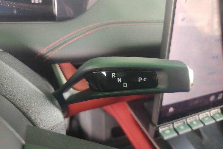 Used Xiaomi Auto SU7 2024 Rear-Drive Long-Range Intelligent Driving Version Gear Lever