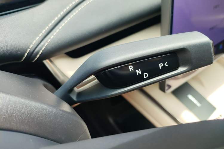 Used Xiaomi Auto SU7 2024 Rear-Drive Long-Range Intelligent Driving Version Gear Lever