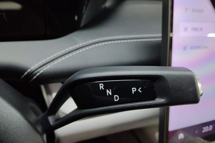 Used Xiaomi Auto SU7 2024 Four-Wheel Drive Ultra-Long Range Advanced Intelligent Driving Max Edition Gear Lever
