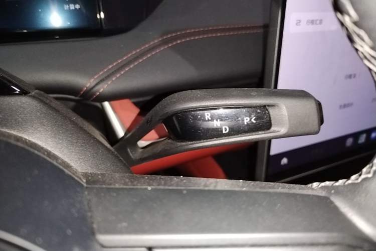 Used Xiaomi Auto SU7 2024 Rear-Drive Long-Range Intelligent Driving Version Gear Lever