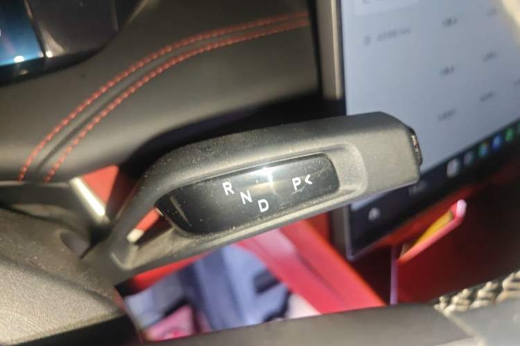 Used Xiaomi Auto SU7 2024 Rear-Drive Long-Range Intelligent Driving Version Gear Lever