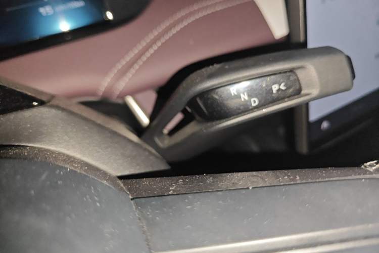 Used Xiaomi Auto SU7 2024 Rear-Drive Standard Founder Edition Gear Lever