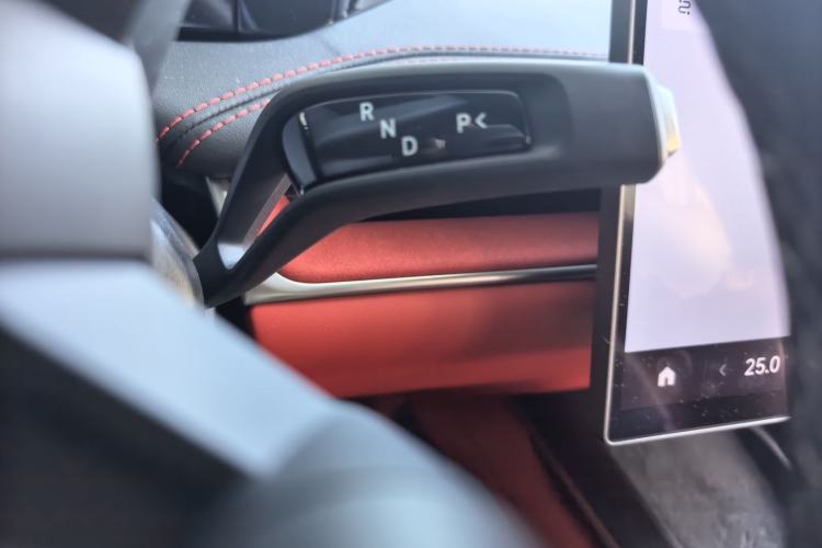 Used Xiaomi Auto SU7 2024 Rear-Drive Ultra-Long Range Advanced Pro-Level Intelligent Driving Version Gear Lever