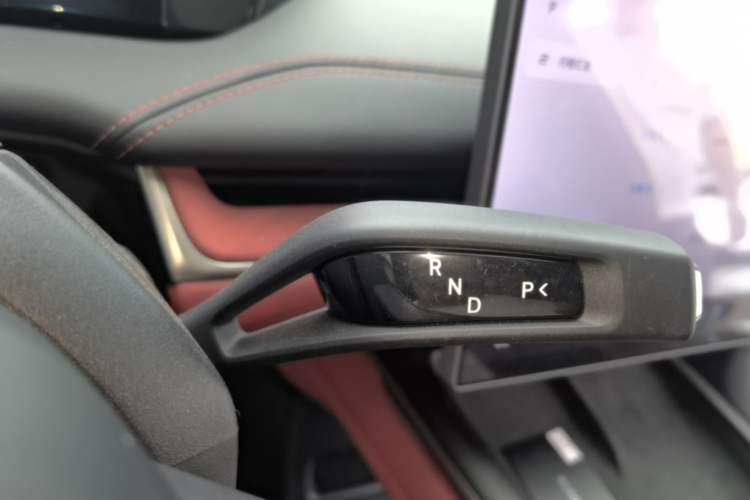 Used Xiaomi Auto SU7 2024 Rear-Drive Standard Founder Edition Gear Lever
