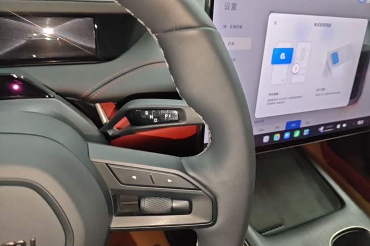 Used Xiaomi Auto SU7 2024 Four-Wheel Drive Ultra-Long Range Advanced Intelligent Driving Max Edition Gear Lever
