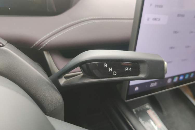 Used Xiaomi Auto SU7 2024 Rear-Drive Ultra-Long Range Advanced Pro-Level Intelligent Driving Version Gear Lever