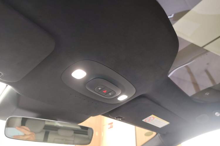 Used Xiaomi Auto SU7 2024 Four-Wheel Drive Ultra-Long Range Advanced Intelligent Driving Max Edition Headliner
