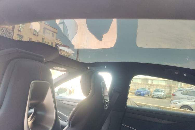 Used Xiaomi Auto SU7 2024 Four-Wheel Drive Ultra-Long Range Advanced Intelligent Driving Max Edition Headliner