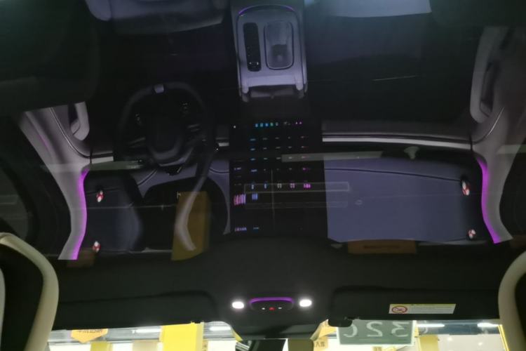 Used Xiaomi Auto SU7 2024 Rear-Drive Ultra-Long Range Advanced Pro-Level Intelligent Driving Version Headliner