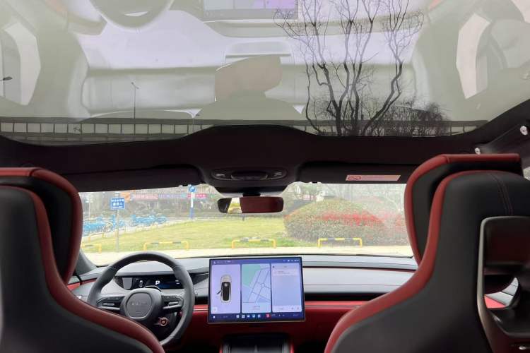 Used Xiaomi Auto SU7 2024 Rear-Drive Ultra-Long Range Advanced Pro-Level Intelligent Driving Version Headliner