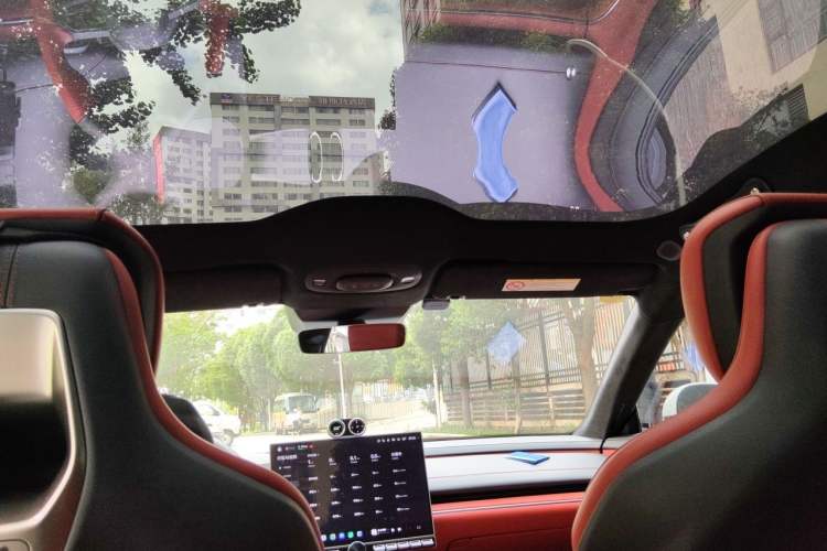 Used Xiaomi Auto SU7 2024 Four-Wheel Drive Ultra-Long Range Advanced Intelligent Driving Max Edition Headliner