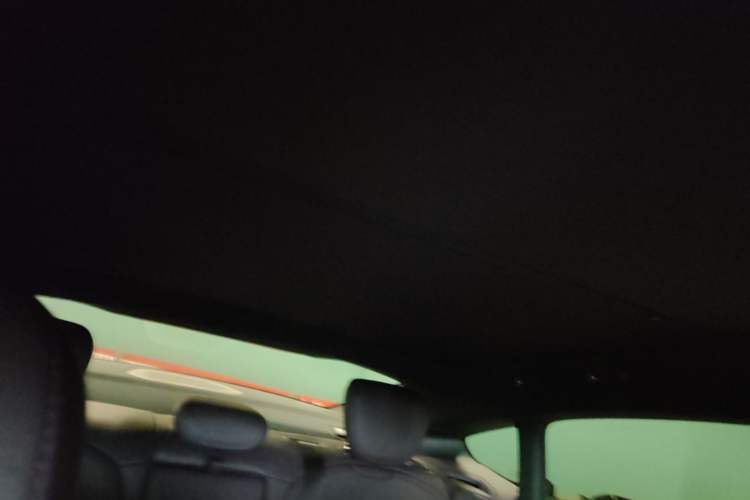 Used Xiaomi Auto SU7 2024 Rear-Drive Long-Range Intelligent Driving Version Headliner
