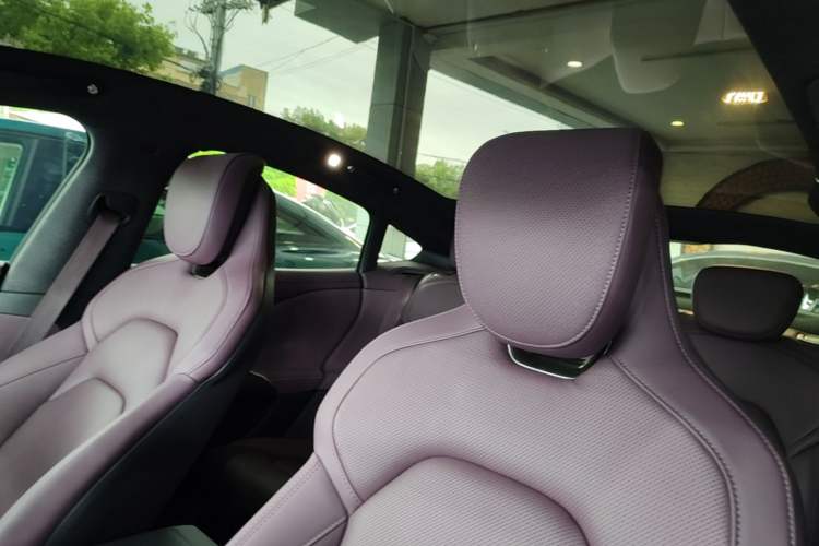 Used Xiaomi Auto SU7 2024 Rear-Drive Long-Range Intelligent Driving Version Headliner