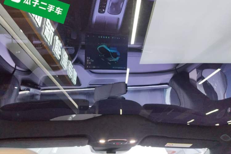 Used Xiaomi Auto SU7 2024 Four-Wheel Drive Ultra-Long Range Advanced Intelligent Driving Max Edition Headliner