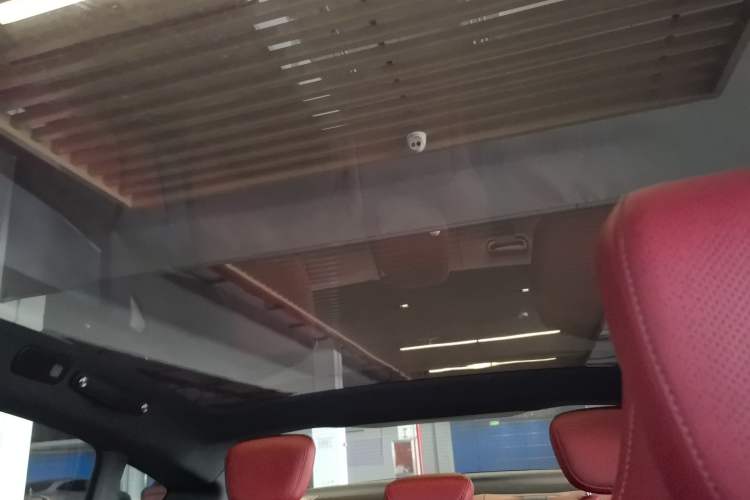Used Xiaomi Auto SU7 2024 Rear-Drive Long-Range Intelligent Driving Version Headliner