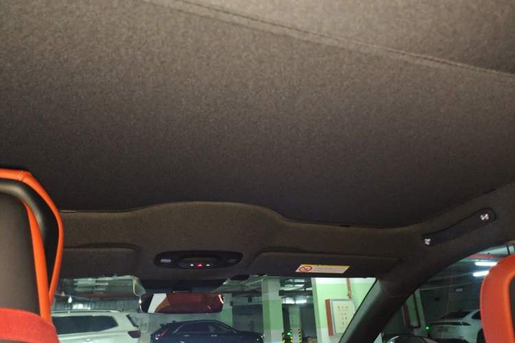 Used Xiaomi Auto SU7 2024 Rear-Drive Ultra-Long Range Advanced Pro-Level Intelligent Driving Version Headliner