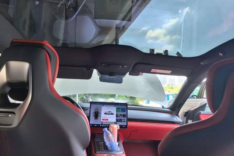 Used Xiaomi Auto SU7 2024 Rear-Drive Ultra-Long Range Advanced Pro-Level Intelligent Driving Version Headliner