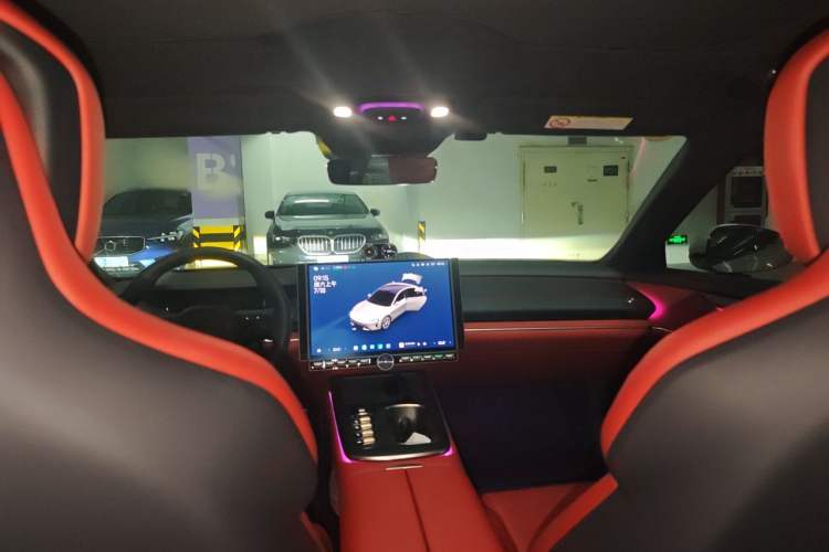 Used Xiaomi Auto SU7 2024 Four-Wheel Drive Ultra-Long Range Advanced Intelligent Driving Max Edition Headliner