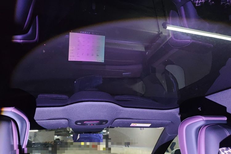 Used Xiaomi Auto SU7 2024 Rear-Drive Long-Range Intelligent Driving Version Headliner