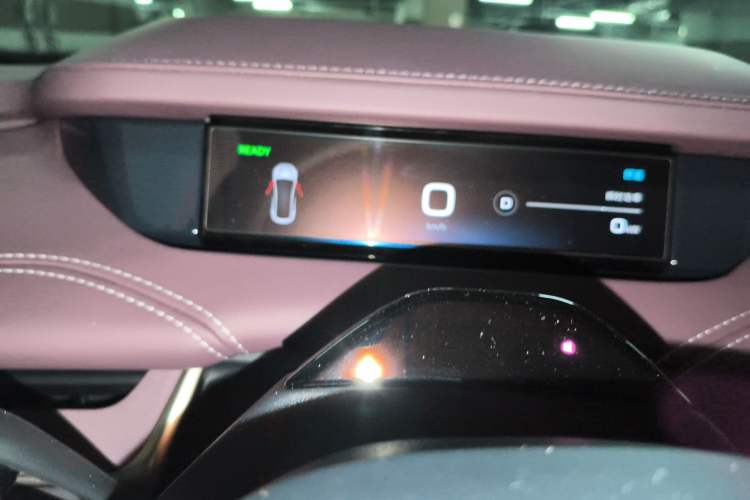 Used Xiaomi Auto SU7 2024 Four-Wheel Drive Ultra-Long Range Advanced Intelligent Driving Max Edition Instrument Cluster
