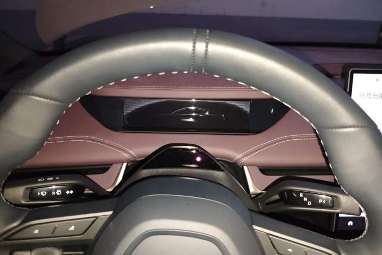 Used Xiaomi Auto SU7 2024 Rear-Drive Ultra-Long Range Advanced Pro-Level Intelligent Driving Version Instrument Cluster