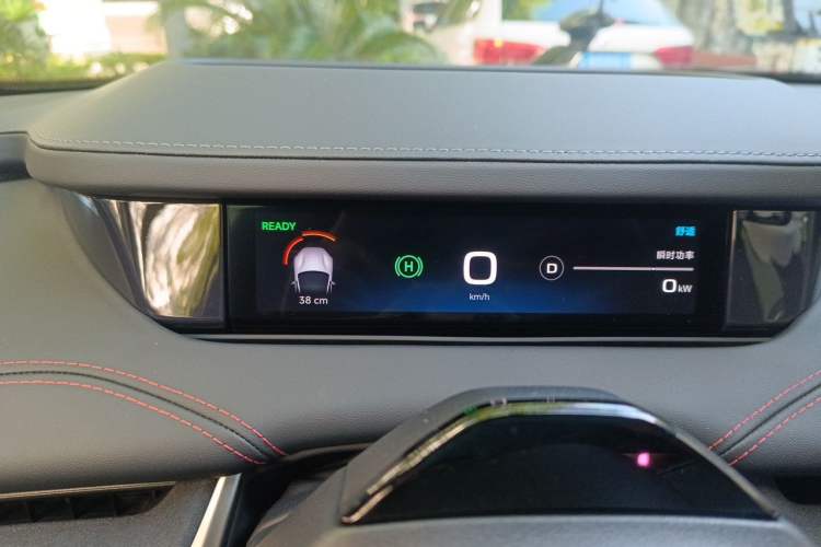 Used Xiaomi Auto SU7 2024 Four-Wheel Drive Ultra-Long Range Advanced Intelligent Driving Max Edition Instrument Cluster