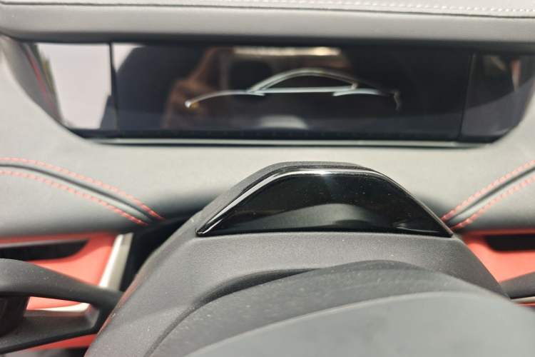 Used Xiaomi Auto SU7 2024 Rear-Drive Long-Range Intelligent Driving Version Instrument Cluster