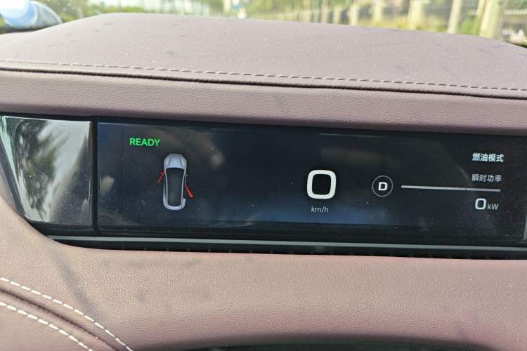 Used Xiaomi Auto SU7 2024 Rear-Drive Long-Range Intelligent Driving Version Instrument Cluster